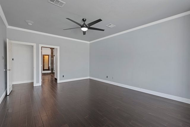 200 Lovegrass Lane, Southlake, TX 76092