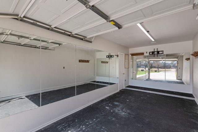 200 Lovegrass Lane, Southlake, TX 76092