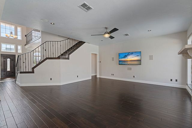 200 Lovegrass Lane, Southlake, TX 76092