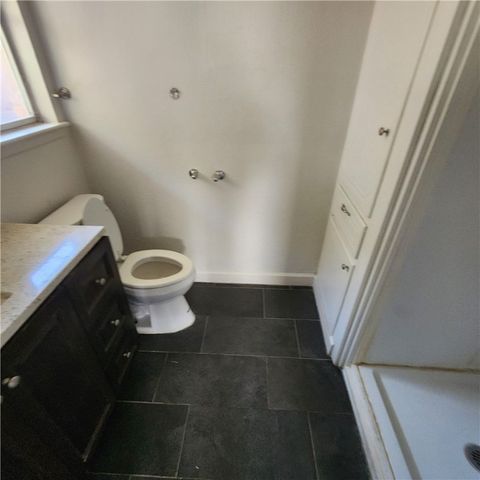 204 Blanco Dr, Portland, TX 78374