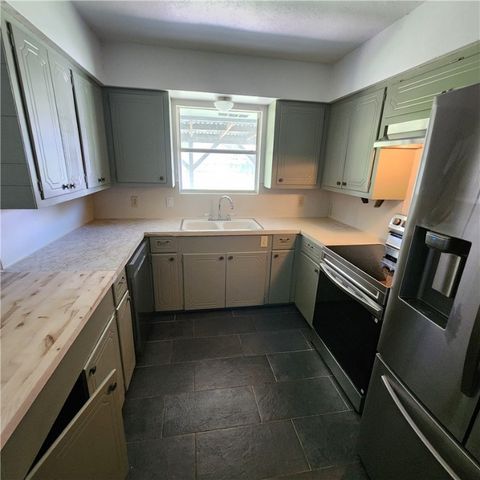 204 Blanco Dr, Portland, TX 78374