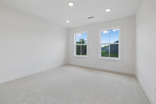 217 Ash Dale Dr, Mount Juliet, TN 37122