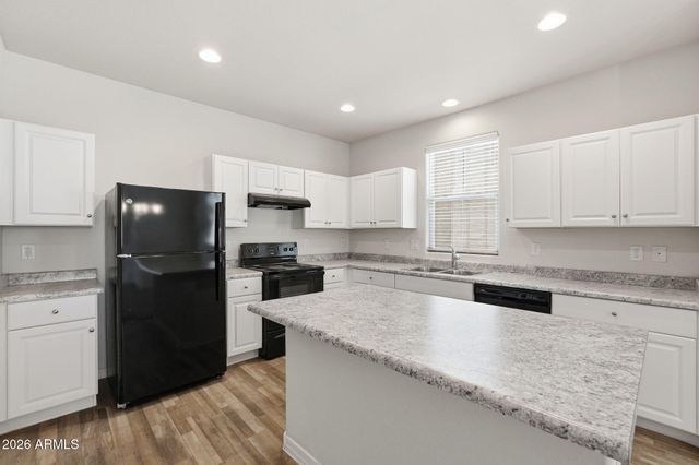 5464 W FULTON Street, Phoenix, AZ 85043