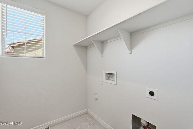 5464 W FULTON Street, Phoenix, AZ 85043