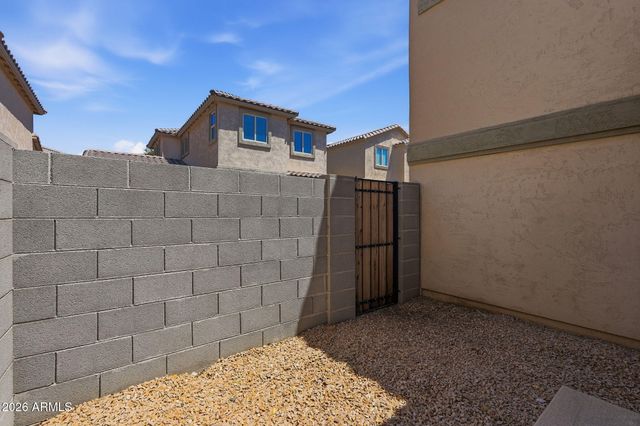 5464 W FULTON Street, Phoenix, AZ 85043