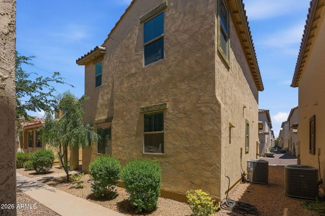 5464 W FULTON Street, Phoenix, AZ 85043