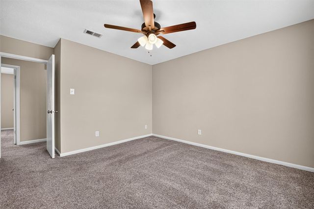 6915 Navidad Road, Houston, TX 77083