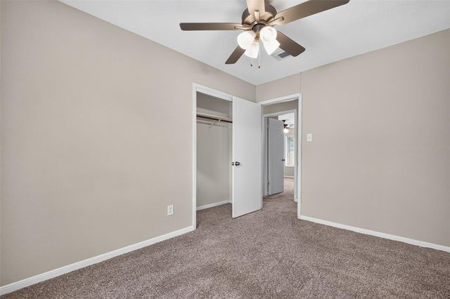 6915 Navidad Road, Houston, TX 77083