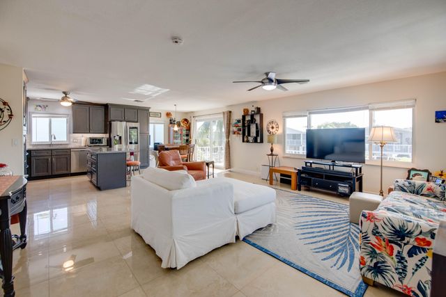 151 Cutthroat Drive, Cudjoe Key, FL 33042