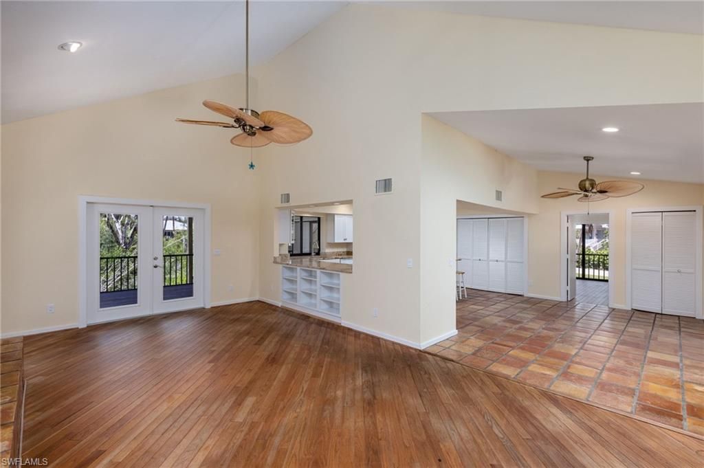 1345 Junonia ST, SANIBEL, FL 33957 — photo 2