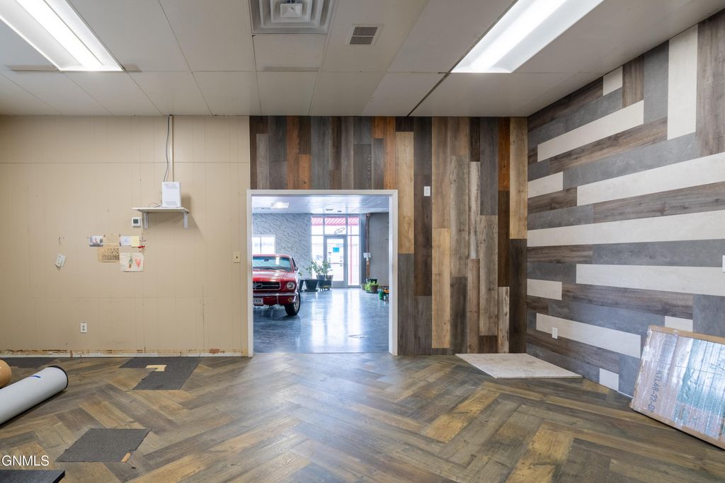 2517 Main Street W, Valley City, ND 58072 photo 10