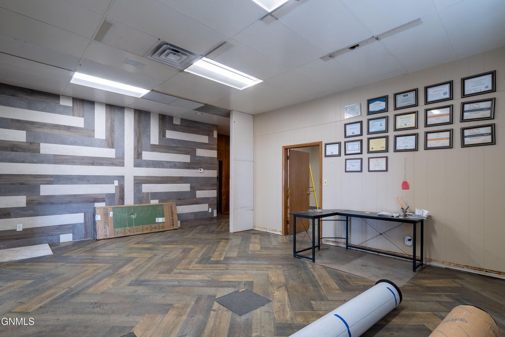 2517 Main Street W, Valley City, ND 58072 photo 8