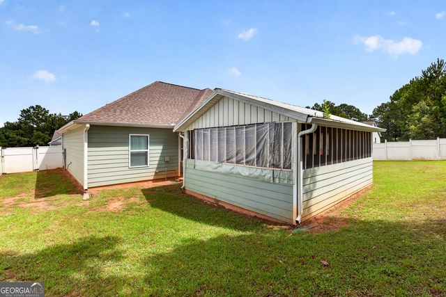 179 Meadowbrooke Drive, Milner, GA 30257