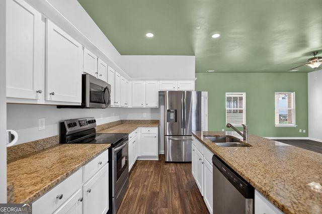 179 Meadowbrooke Drive, Milner, GA 30257