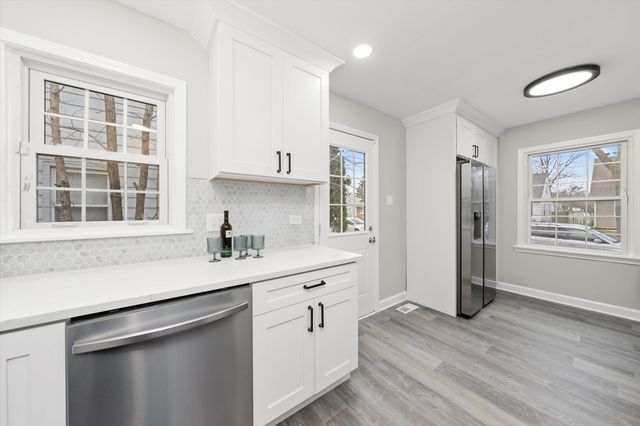 1016 RICHMOND Street, Joliet, IL 60435