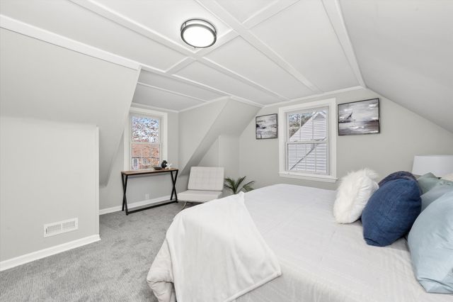 1016 RICHMOND Street, Joliet, IL 60435