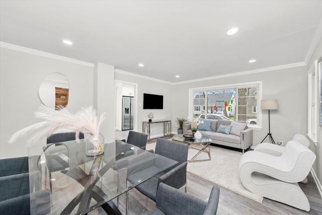 1016 RICHMOND Street, Joliet, IL 60435