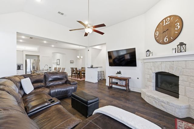 2209 Bennington Drive, Melissa, TX 75454