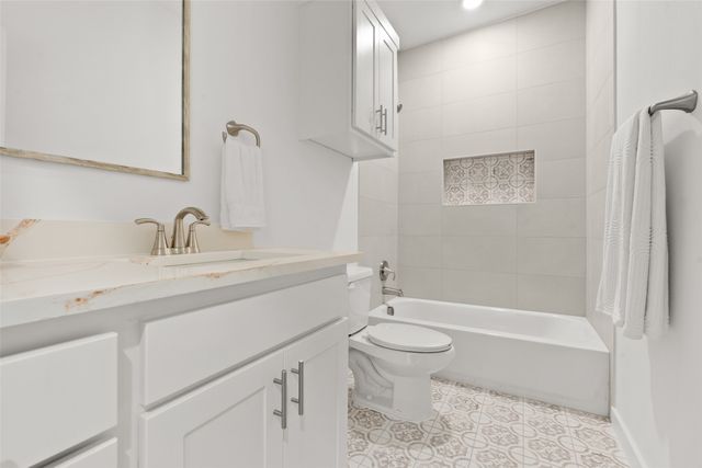 410 Matthew Street, Hillsboro, TX 76645