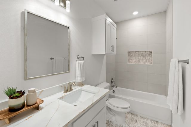 410 Matthew Street, Hillsboro, TX 76645