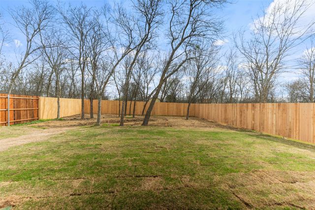 410 Matthew Street, Hillsboro, TX 76645