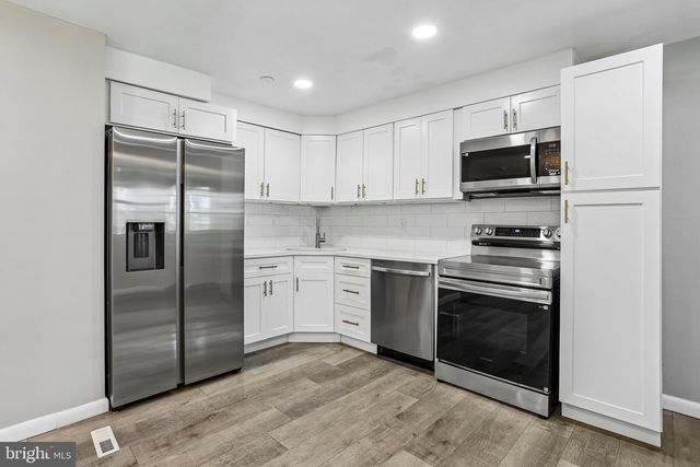 4008 POWELL RD, Brookhaven, PA 19015