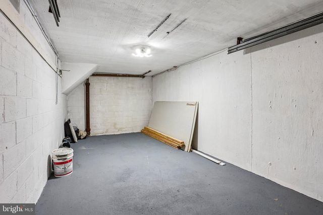 4008 POWELL RD, Brookhaven, PA 19015
