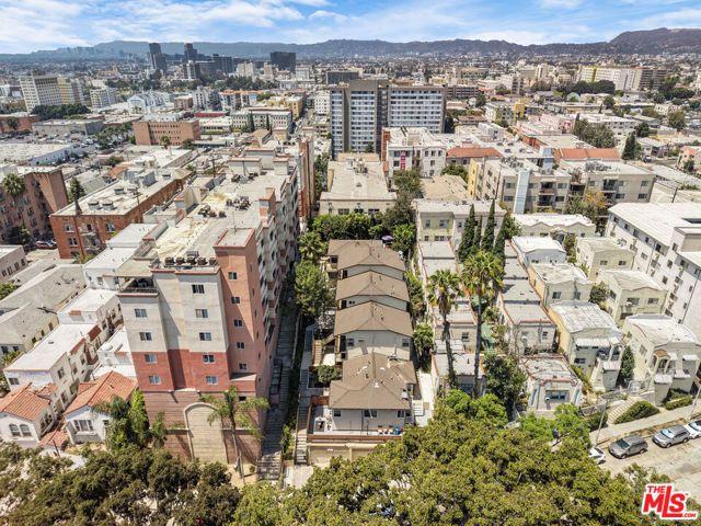 415 Loma Drive, Los Angeles, CA 90017