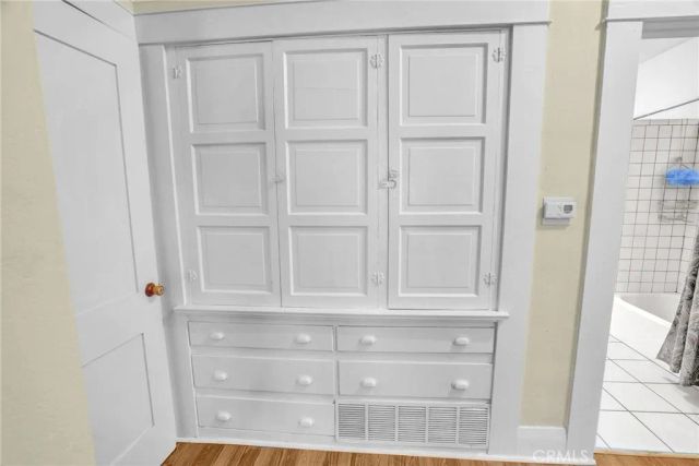 1417 S Norton Avenue, Los Angeles, CA 90019