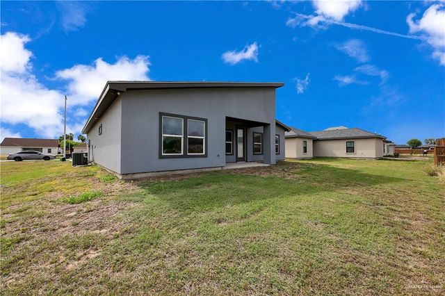 473 Santiago Street, La Feria, TX 78559
