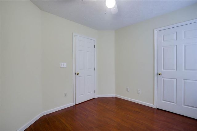 4033 Oak Glenn Drive, Duluth, GA 30096