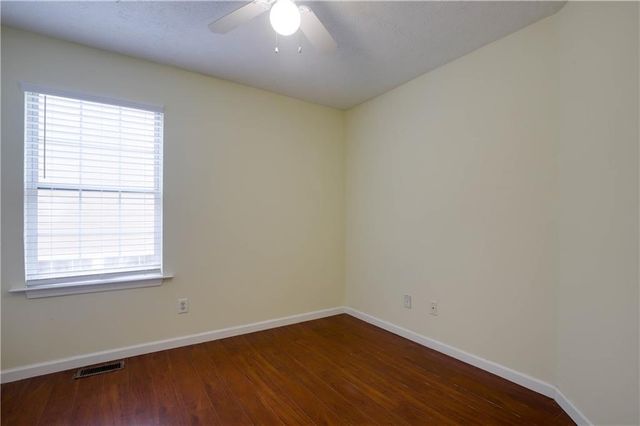 4033 Oak Glenn Drive, Duluth, GA 30096