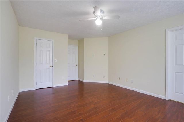 4033 Oak Glenn Drive, Duluth, GA 30096