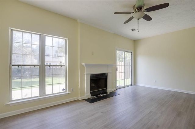 4033 Oak Glenn Drive, Duluth, GA 30096