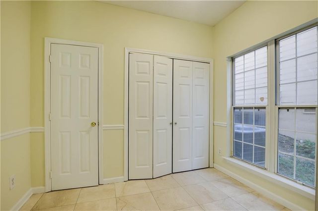 4033 Oak Glenn Drive, Duluth, GA 30096