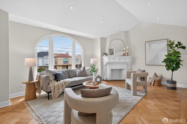 2214 34th Avenue, San Francisco, CA 94116