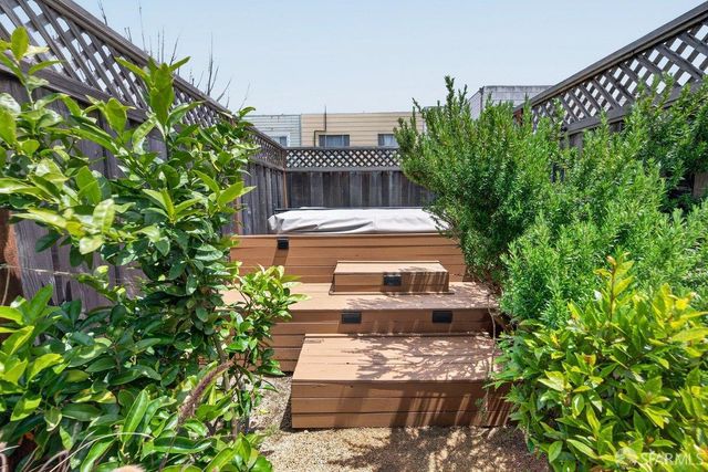 2214 34th Avenue, San Francisco, CA 94116