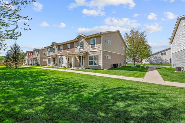 10104 Agate Lane, Johnston, IA 50131