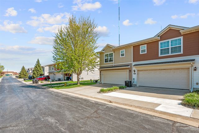 10104 Agate Lane, Johnston, IA 50131