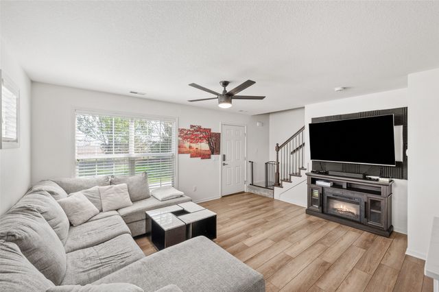 10104 Agate Lane, Johnston, IA 50131