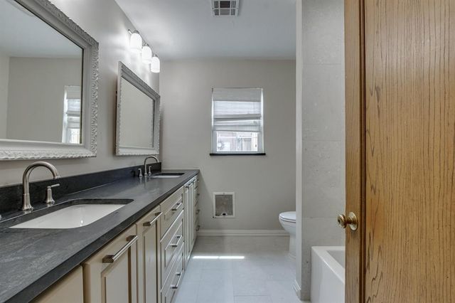 2924 Cornwall Place, Oklahoma City, OK 73120