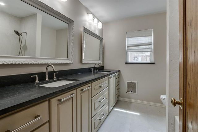 2924 Cornwall Place, Oklahoma City, OK 73120