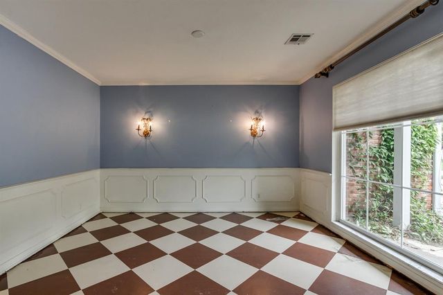 2924 Cornwall Place, Oklahoma City, OK 73120