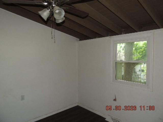 2423 S Claremont Avenue, Independence, MO 64052