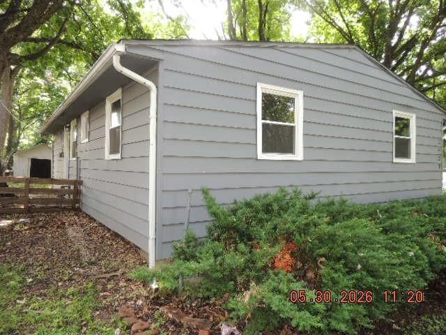 2423 S Claremont Avenue, Independence, MO 64052