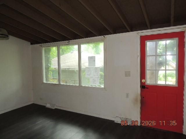 2423 S Claremont Avenue, Independence, MO 64052
