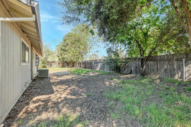 11092 Gingerwood Way, Rancho Cordova, CA 95670