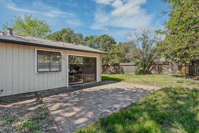 11092 Gingerwood Way, Rancho Cordova, CA 95670