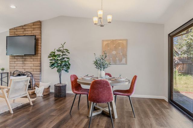 11092 Gingerwood Way, Rancho Cordova, CA 95670