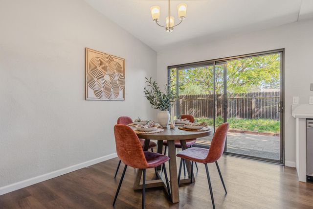 11092 Gingerwood Way, Rancho Cordova, CA 95670